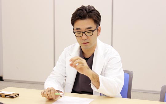 医師近影