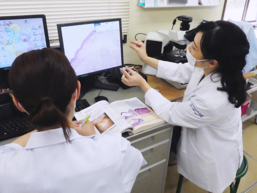 年に5、6人ほどの研修医が回ってきてくれます