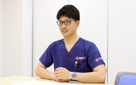 医師近影